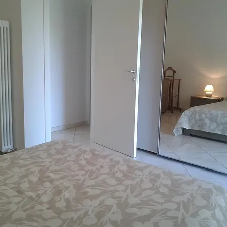 Casa Azalea Semesterbostad San Siro (Lombardy)