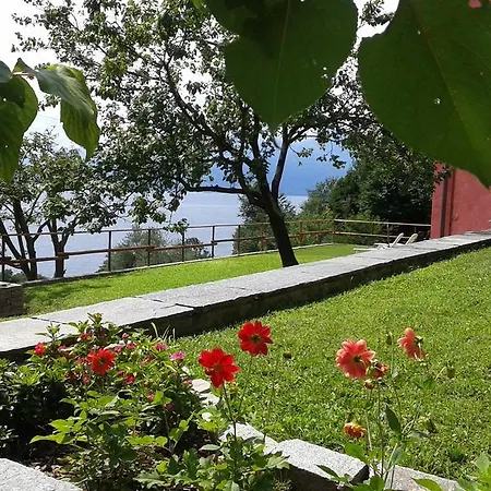 Semesterbostad Casa Azalea San Siro (Lombardy)